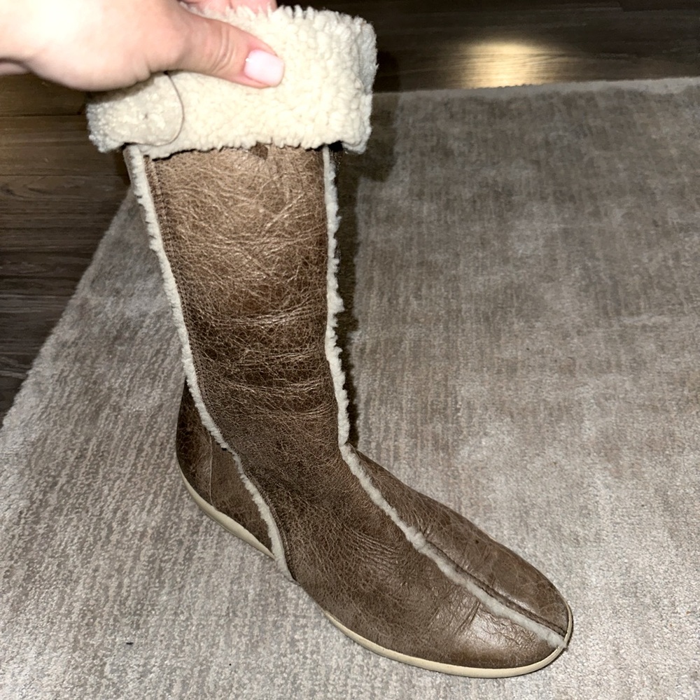 Prada vintage winter shoes